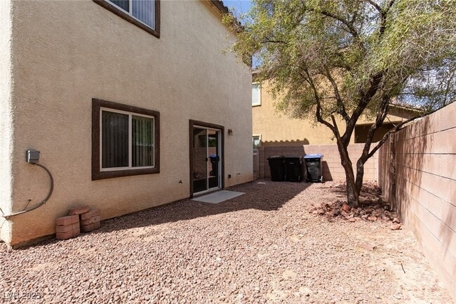 Building Photo - 3636 E Carisbrook Dr
