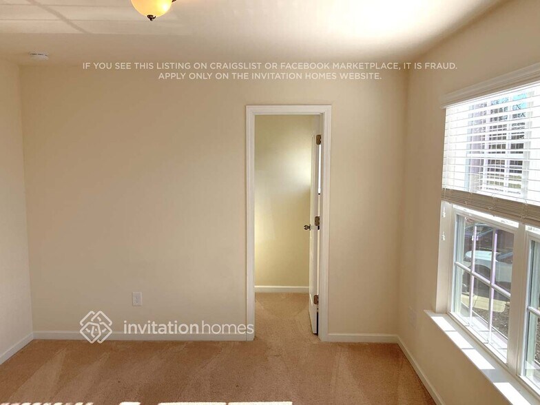 Building Photo - 141 Lassen Ln