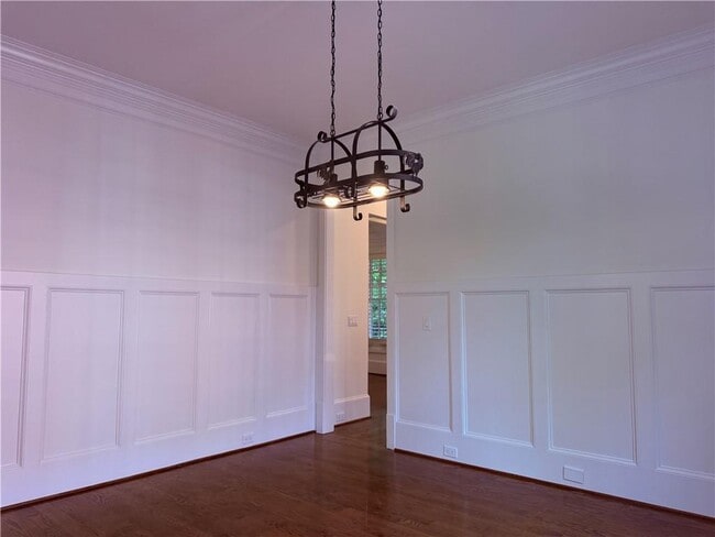 Building Photo - 2617 Canterbury Trail