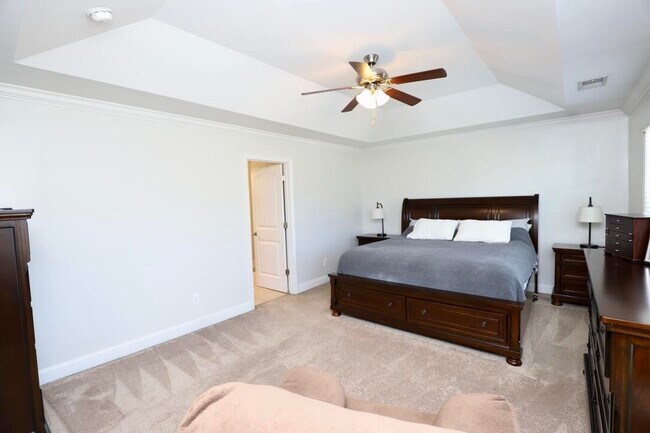 Building Photo - 545 Curlew Cir