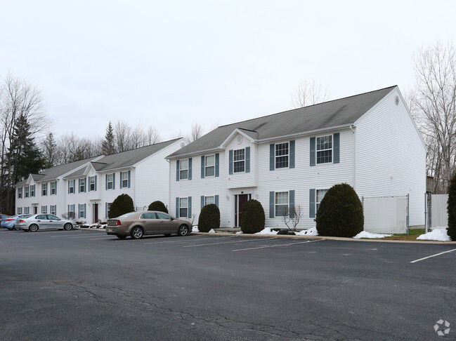 Primary Photo - Meadowbrook Park Apartments