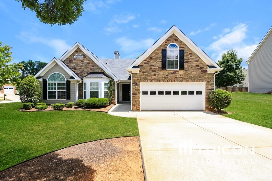 Primary Photo - 247 Lantana Dr