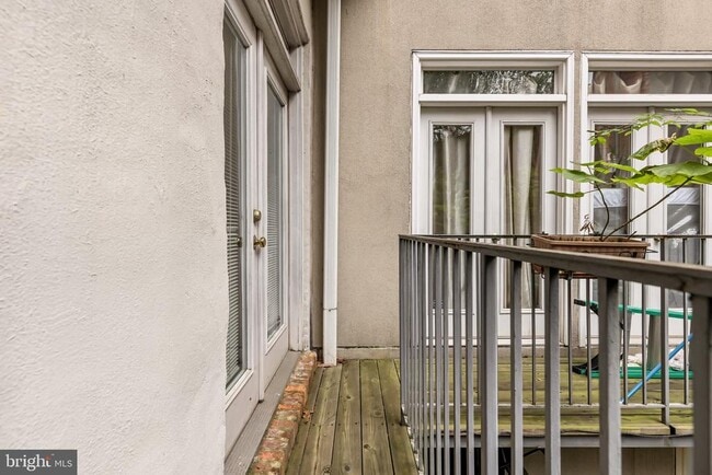 Building Photo - 2201 K St NW