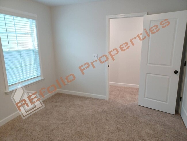 Building Photo - 9104 Kitchin Farms Wy