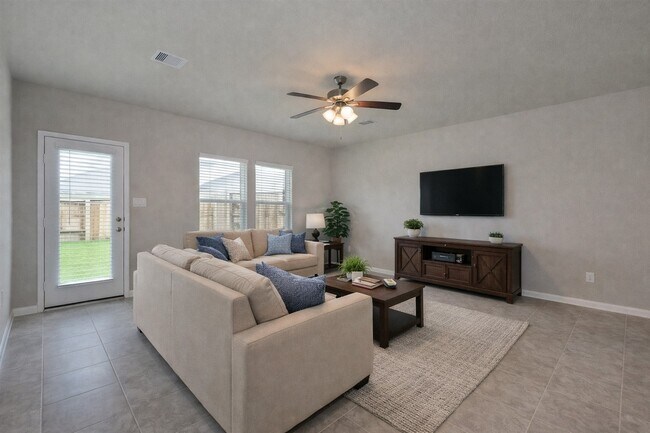 Building Photo - 1015 Modesto Dr