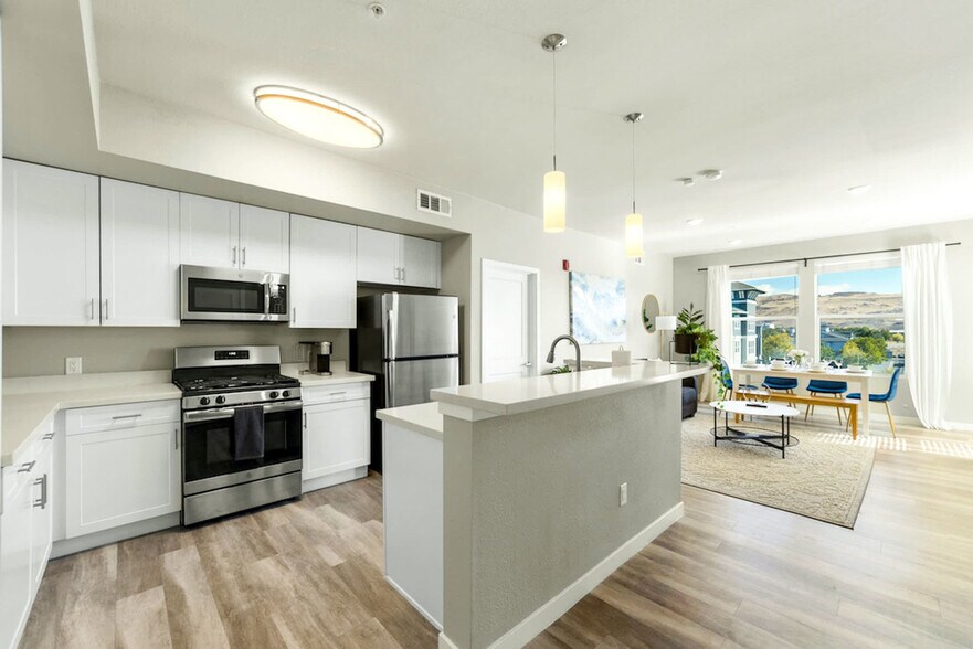 Building Photo - 375 Harbour Cove Dr