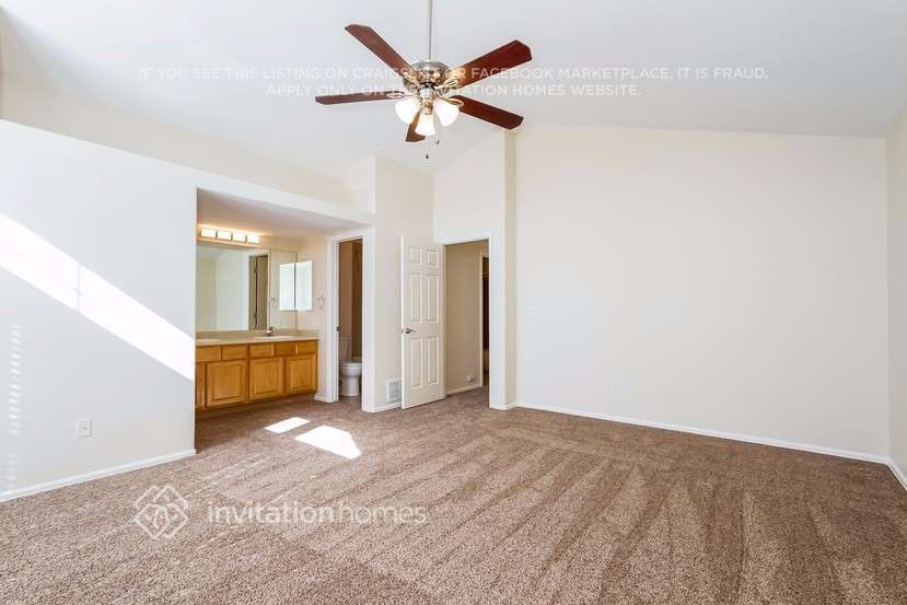 Building Photo - 524 Fox Run Cir