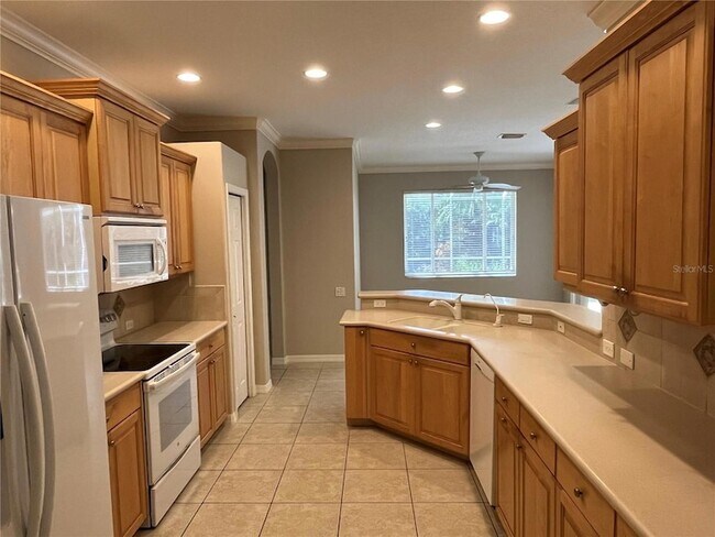 Building Photo - 7016 Treymore Ct