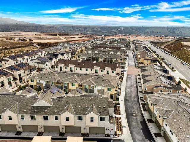 Building Photo - 2027 Bluestone Cir