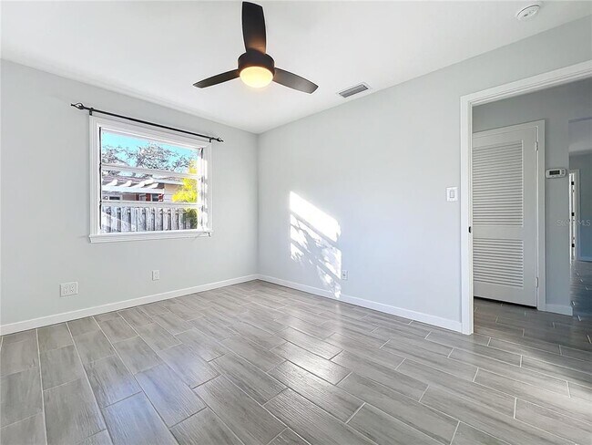Building Photo - 1688 Bahia Vista St