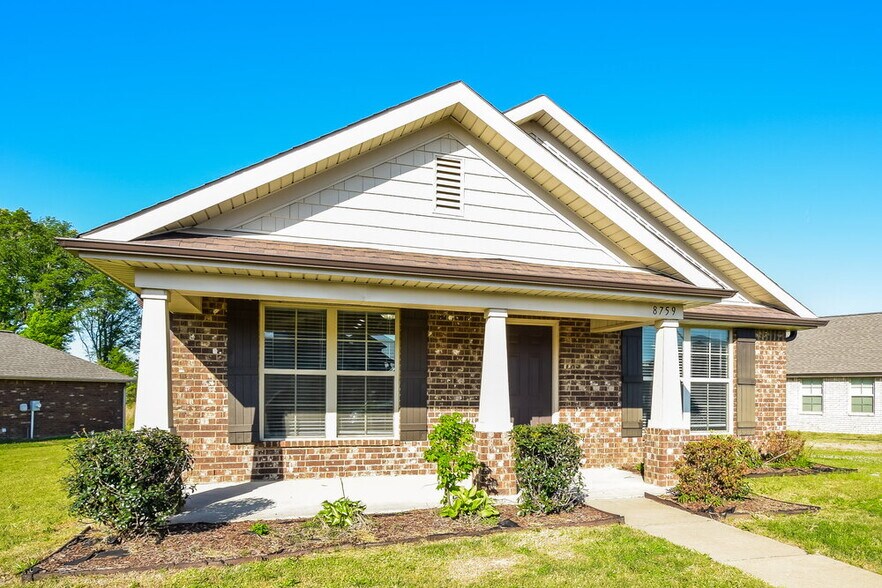 Building Photo - 8759 Kimberly Dawn Dr