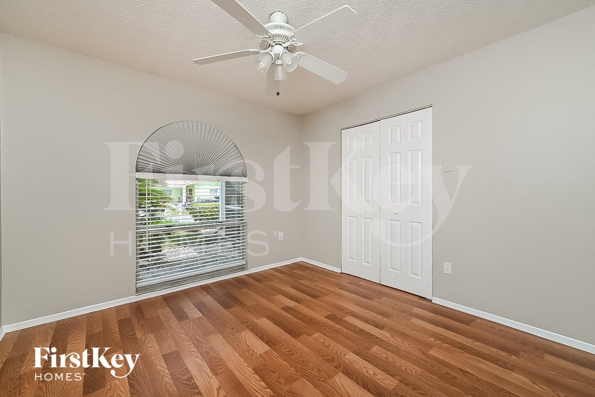 Building Photo - 6222 Palmview Ct