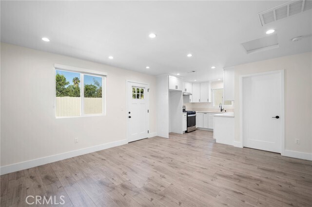 Building Photo - 9029 El Dorado Ave