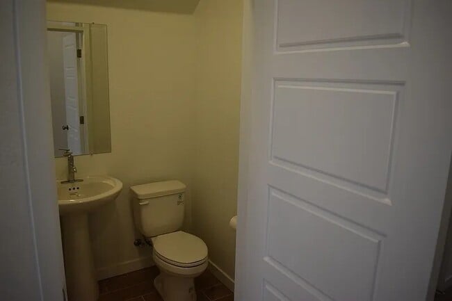 Building Photo - 1184 Atlantica Dr S