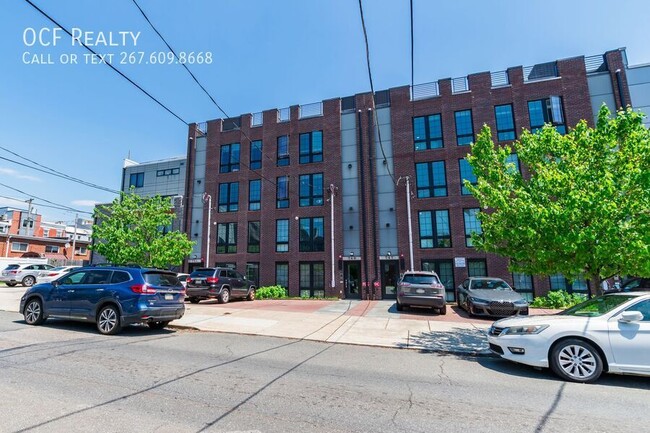 Building Photo - Two Bed Fairmount Apartment