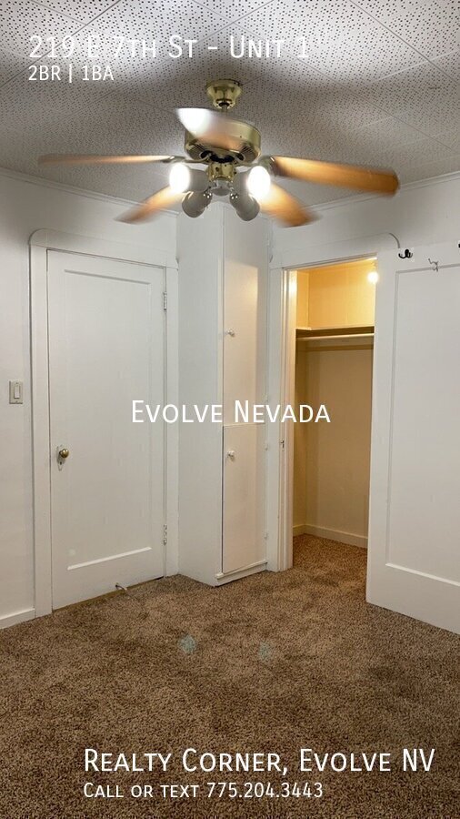 Building Photo - 219 E 7th St