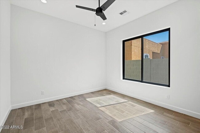 Building Photo - 12387 E Black Rock Rd