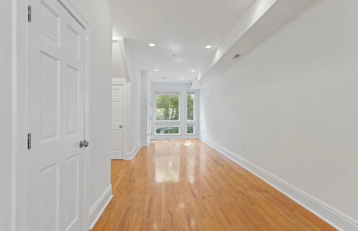 Building Photo - 2212 11th St NW