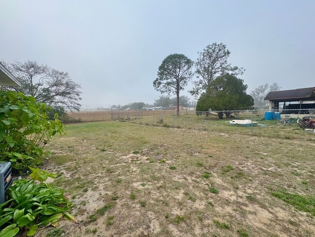 Building Photo - 2538-2540 Elm Ave