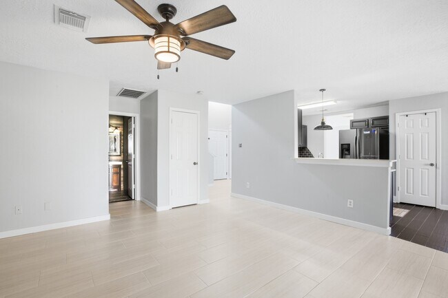 Building Photo - 3535 Maris Way