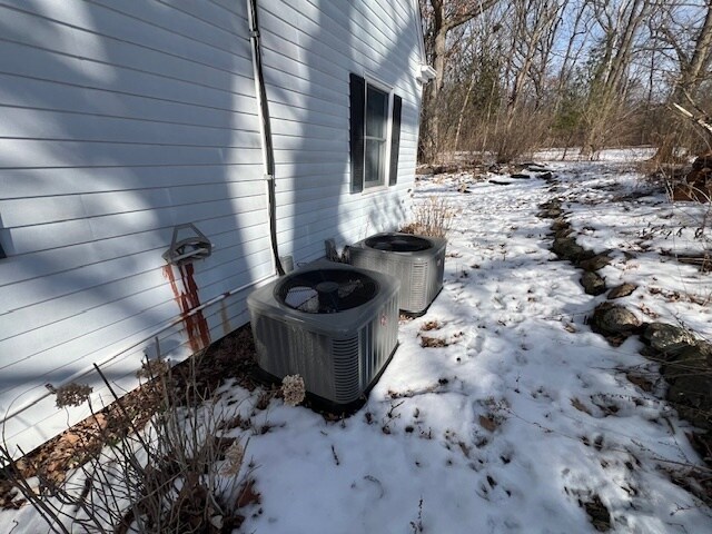 Building Photo - 20604 Collins Rd