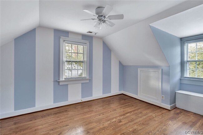 Building Photo - 4703 Park Ave
