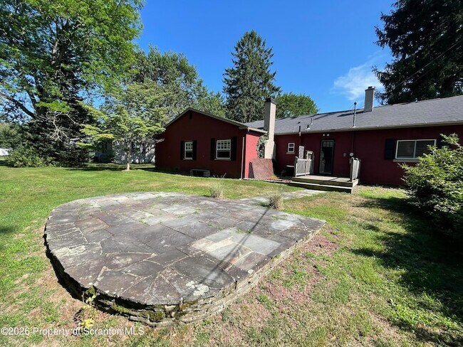 Building Photo - 109 Park Dr
