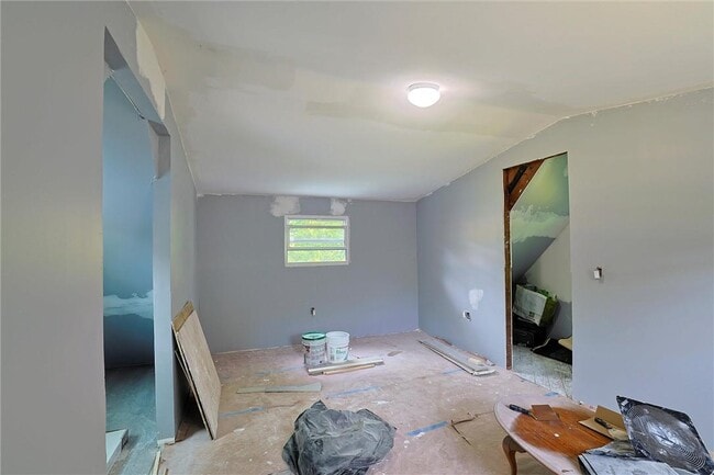 Building Photo - 28 Cottage St