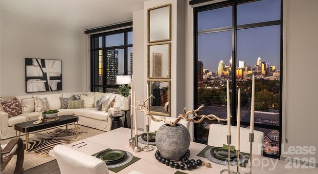 Building Photo - 2025 Cleveland Ave