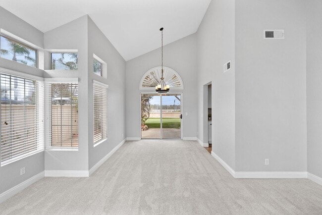 Building Photo - 40115 Starling St