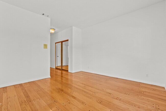 Building Photo - 32126 Canyon Ridge Dr