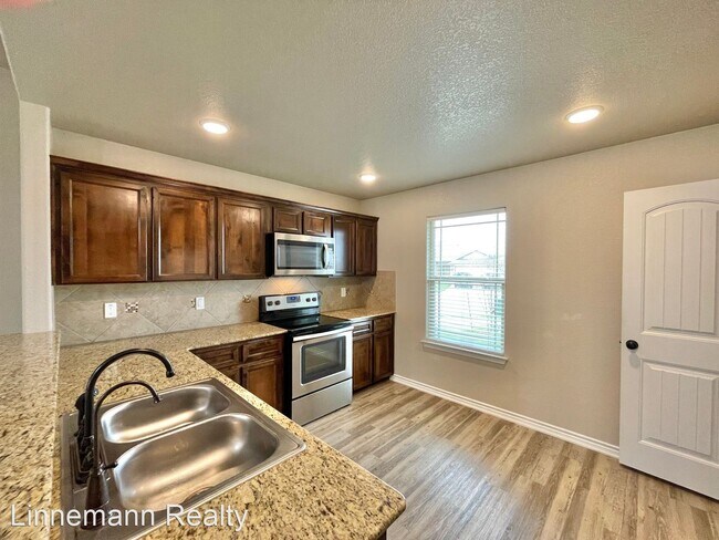 Building Photo - 4 br, 2 bath House - 3512 Moline Circle