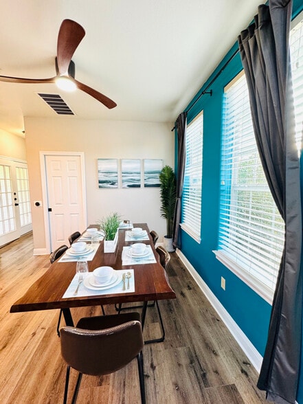 Building Photo - 2801 Goodwin Ave