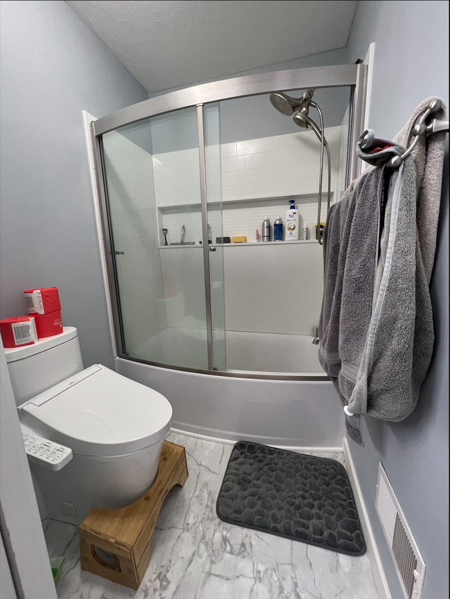 master bath - 1234 Mesa Junction