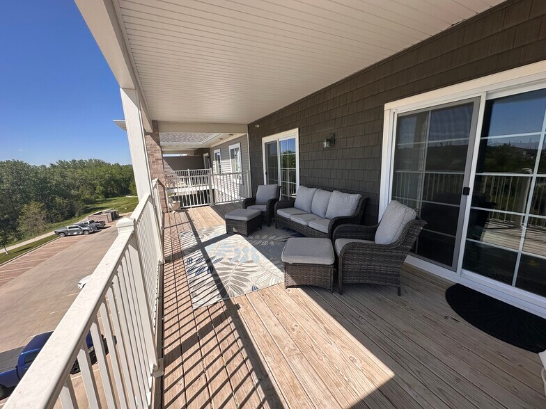 Building Photo - 2869 Spring Rose Cir