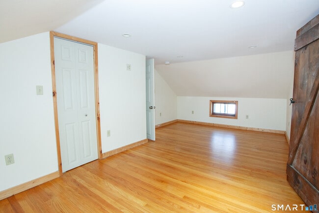 Building Photo - 85 Quarry Rd