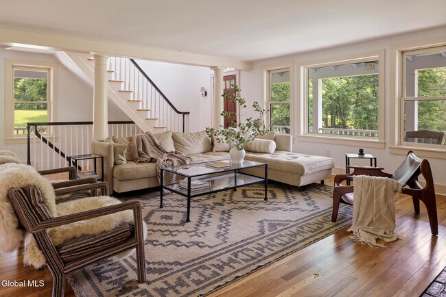 Building Photo - 243 Morton Rd