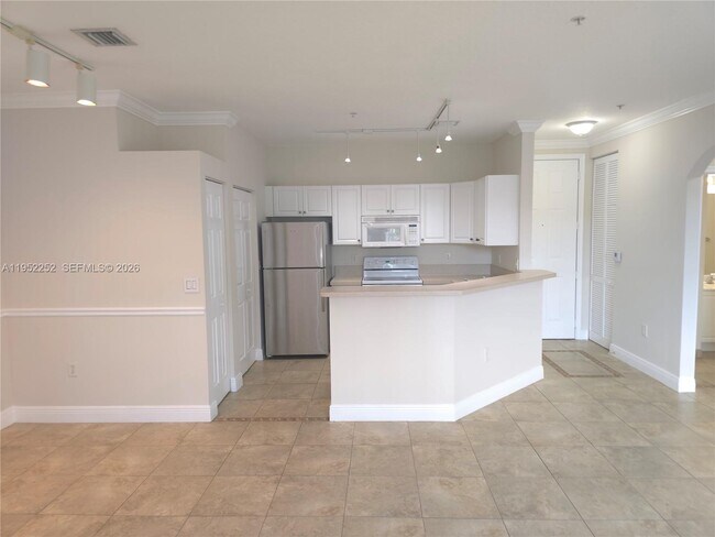 Building Photo - 4506 SW 160th Ave