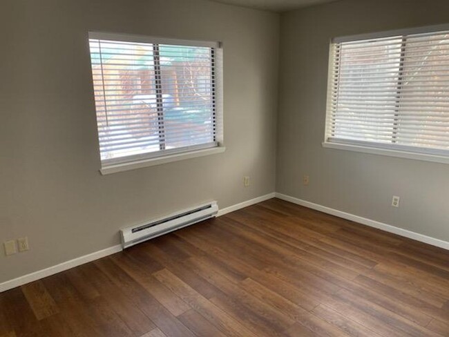 Building Photo - *LEASE PENDING* Remodeled Condo on Talisma...