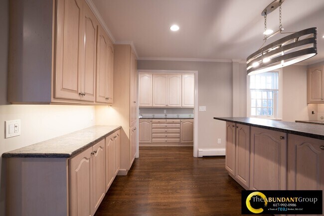 Building Photo - 40 Puddingstone Ln