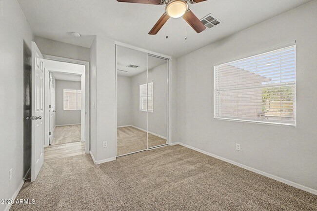 Building Photo - 1633 S 225th Ln