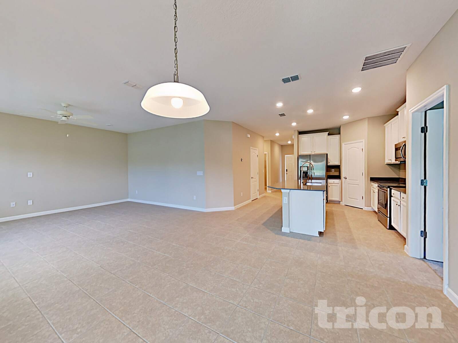 Building Photo - 10226 Pavnes Creek Dr