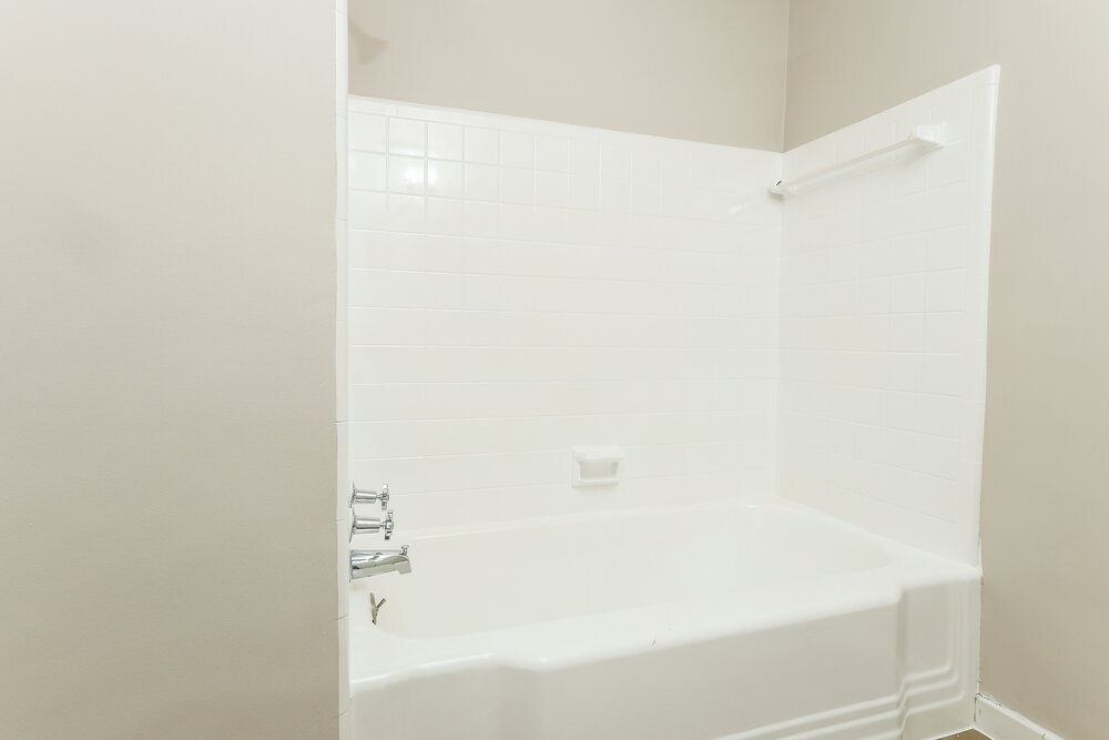 Building Photo - 5220 Seaspray Ave