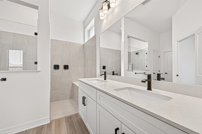 Building Photo - 5210 Hazel Vis Ln