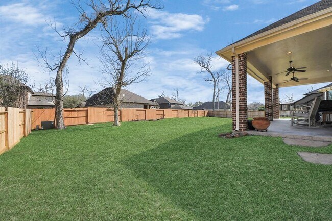 Building Photo - 55 Little Rise Dr