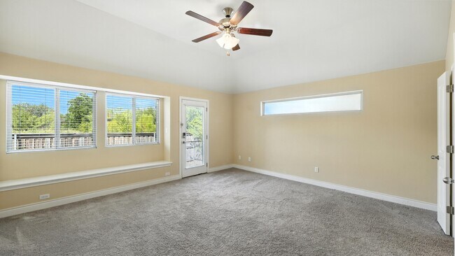 Building Photo - 490 Nautical Lp