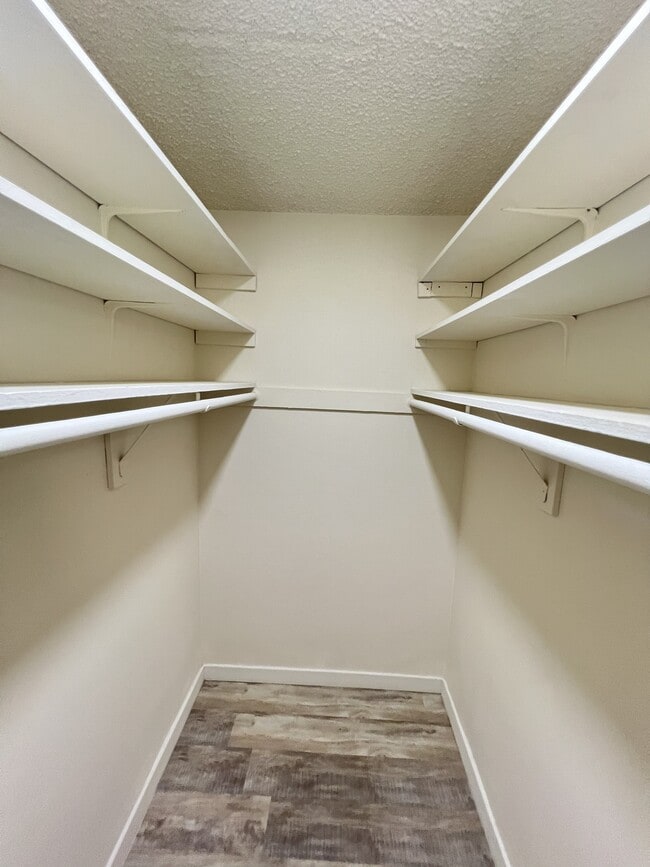 Interior Photo - Navy Street Apartments
