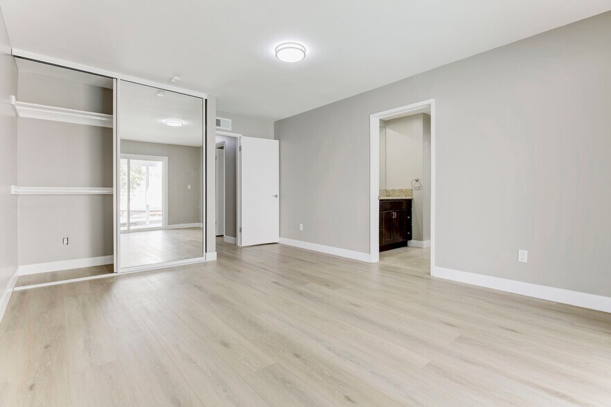 Building Photo - 20625 Lemarsh St