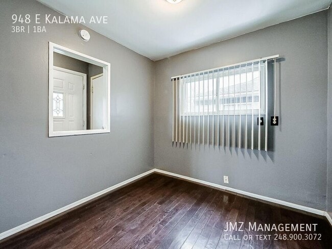 Building Photo - 948 Kalama Ave