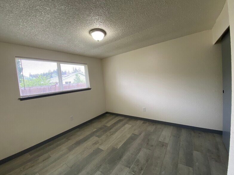 Building Photo - 5205 66th Street Ct W